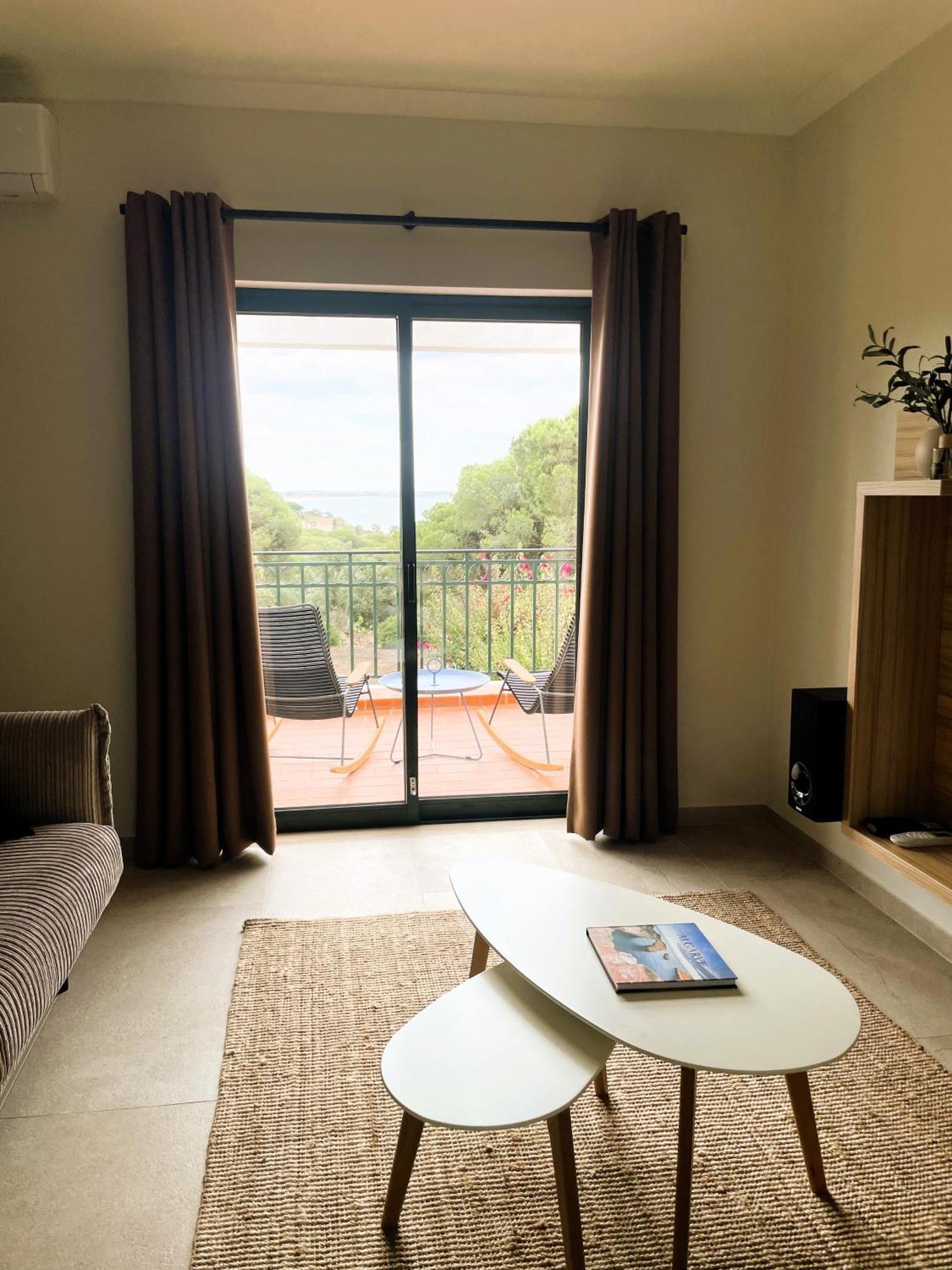 Casa Velha Apartments - Adults Friendly Албуфейра Екстер'єр фото